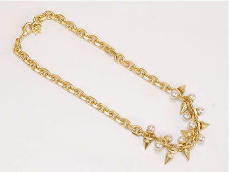 Pearl studs link chain