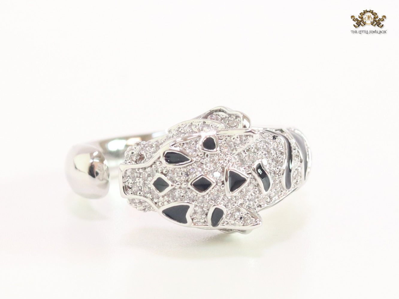 Panther Ring in Silver