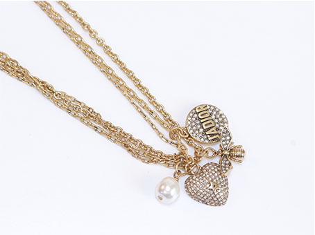 Alphabet Pearl and charm pendants necklace 4 charms