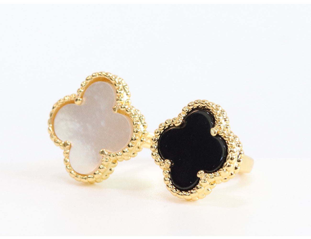 Double WHITE & BLACK malachite ring