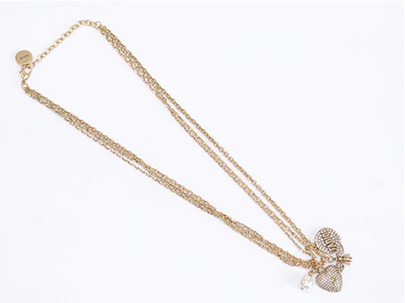 Alphabet Pearl and charm pendants necklace 4 charms