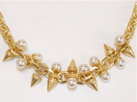 Pearl studs link chain