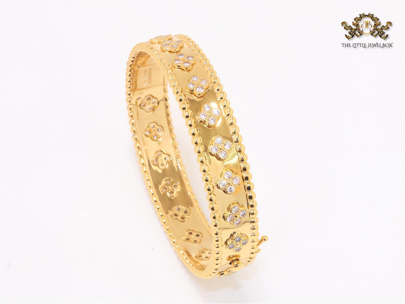 Gold clover motif CZ bracelet
