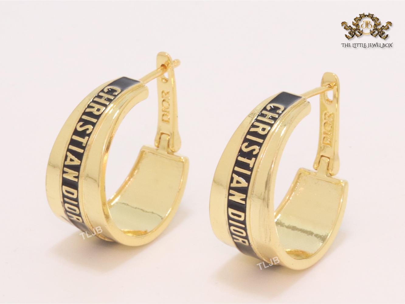 Alphabet CD black & gold hoops