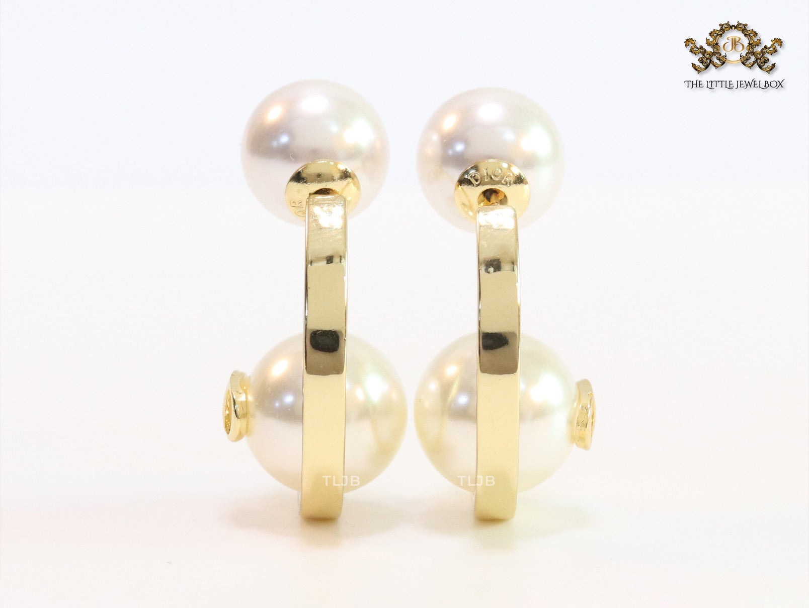 Alphabet C and D pearl and gold dangles