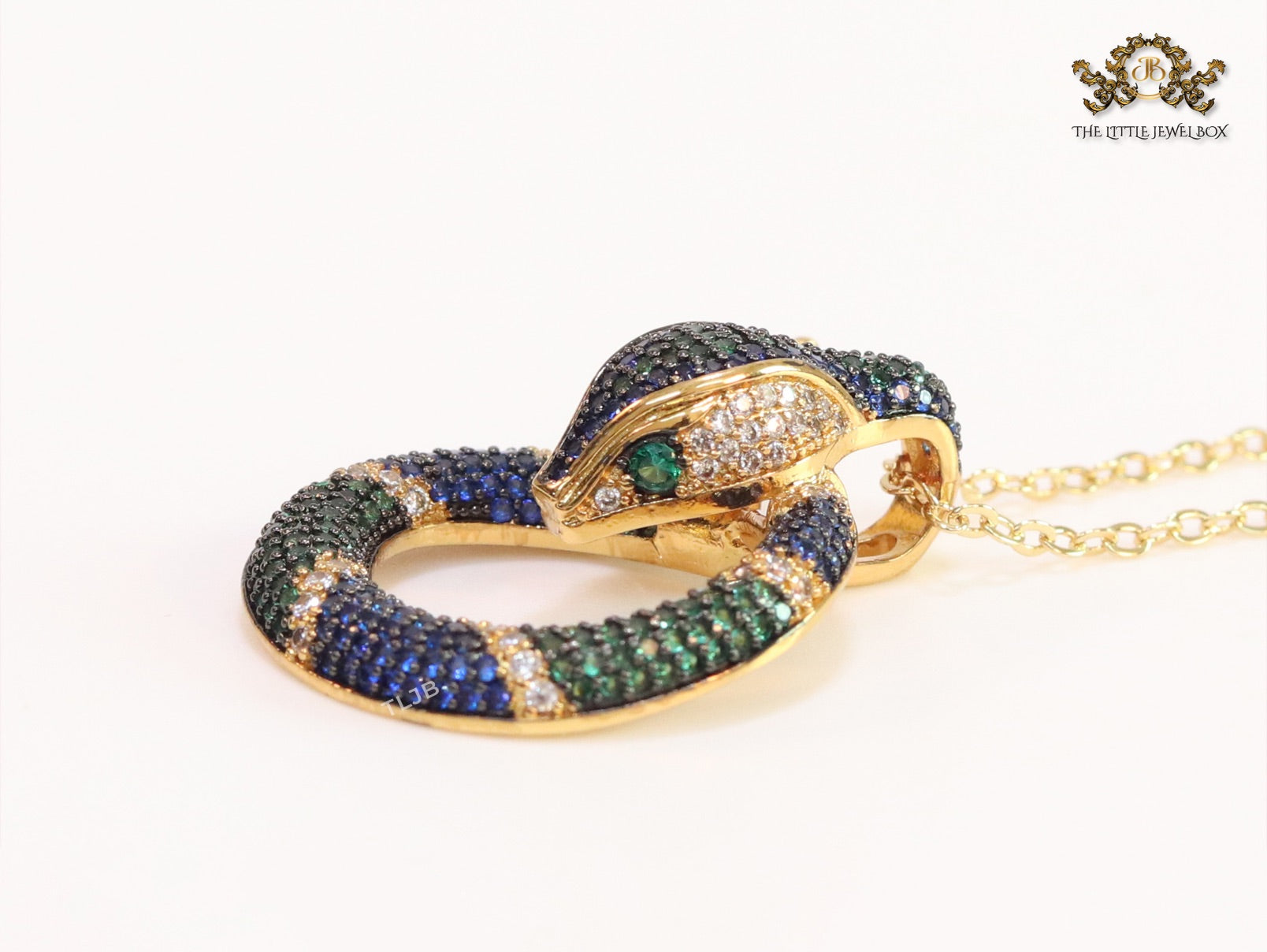 Round snake chain with CZ