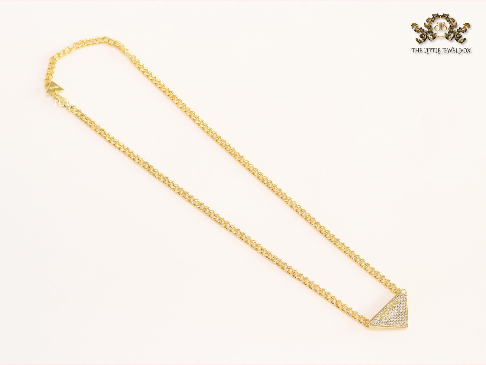 Alphabet cz and gold chain