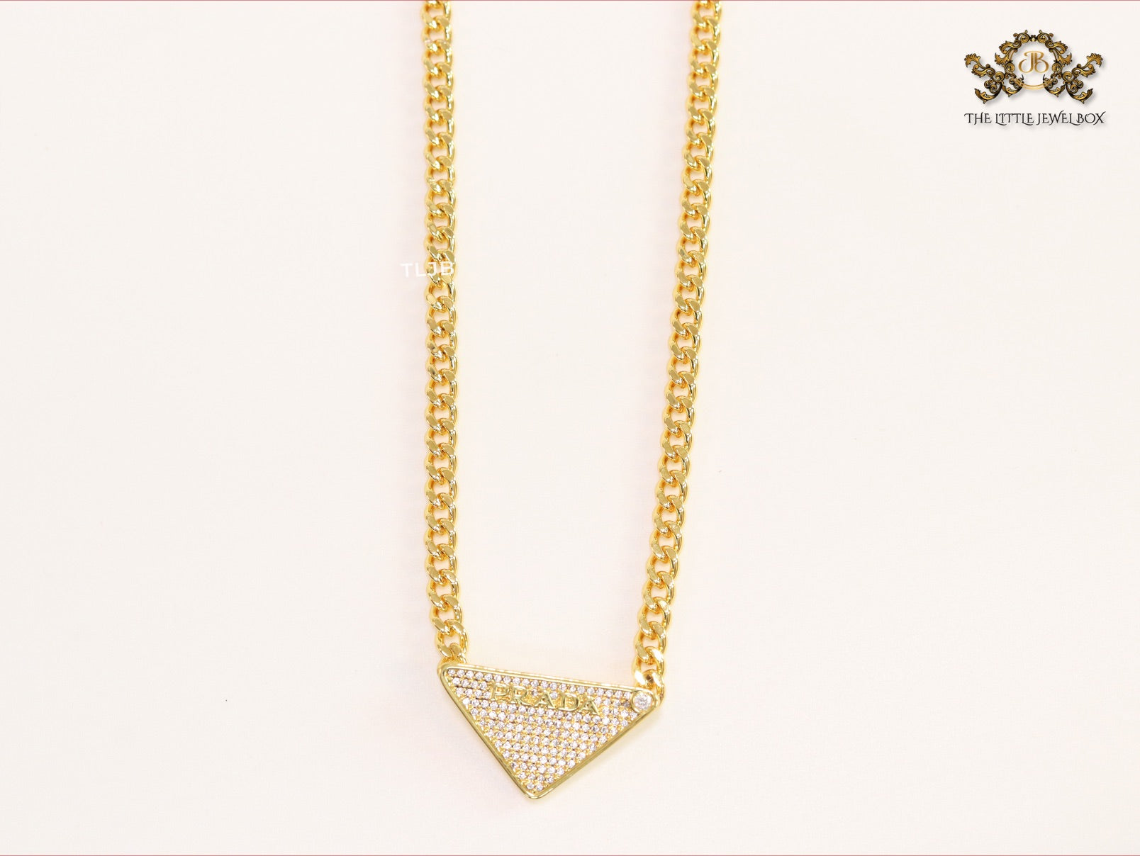 Alphabet cz and gold chain