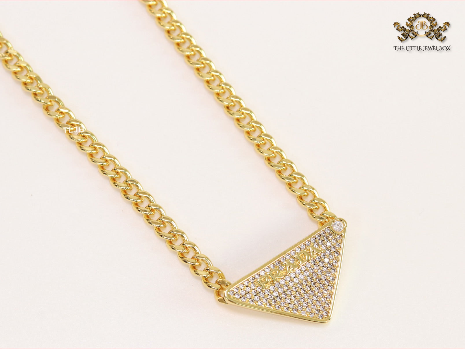 Alphabet cz and gold chain