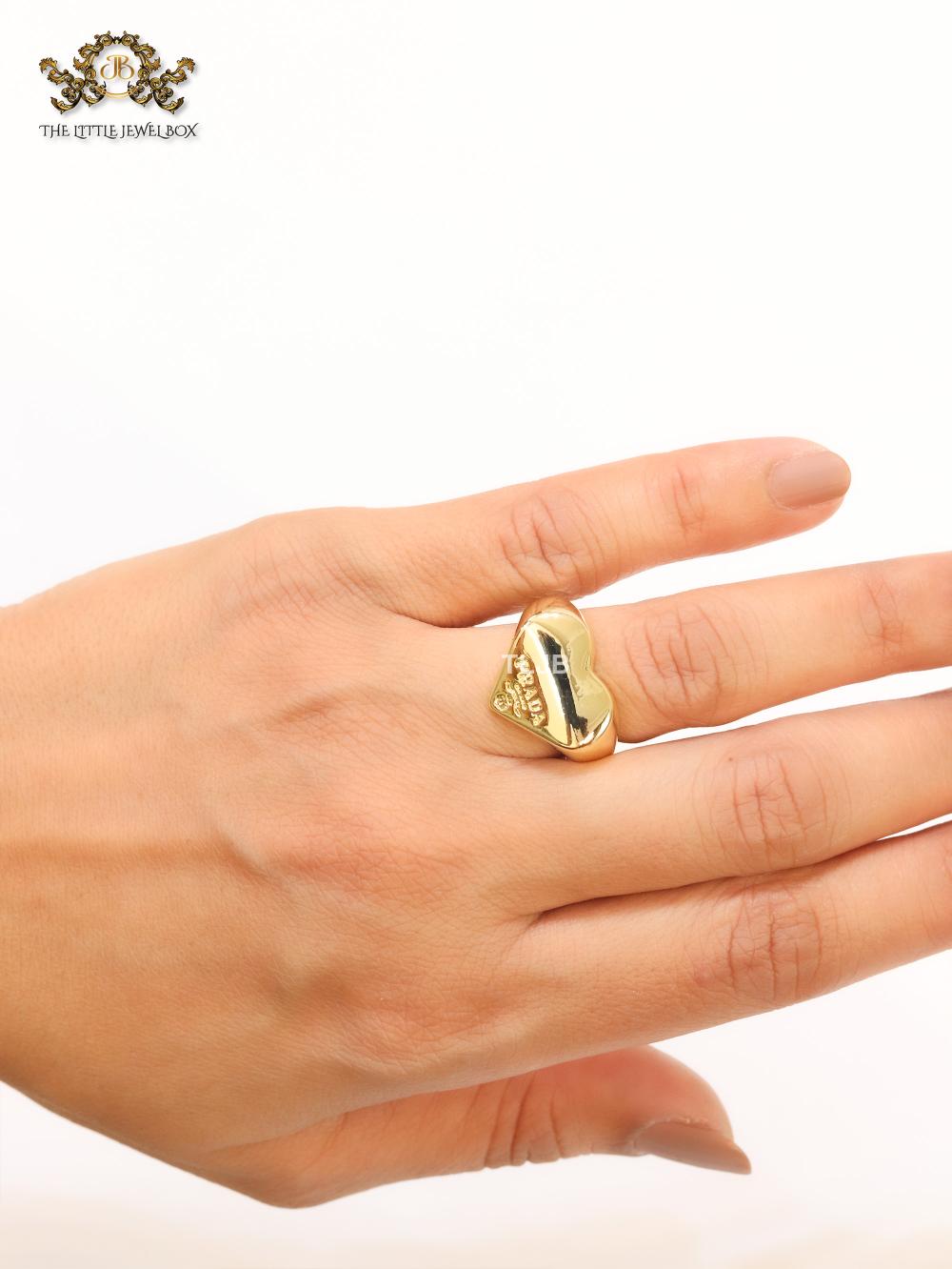 Alphabet P gold plated heart ring