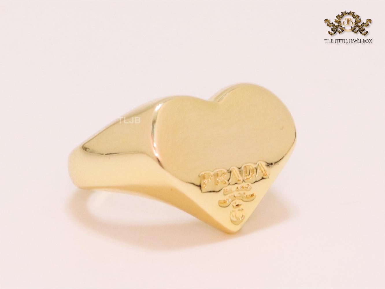 Alphabet P gold plated heart ring