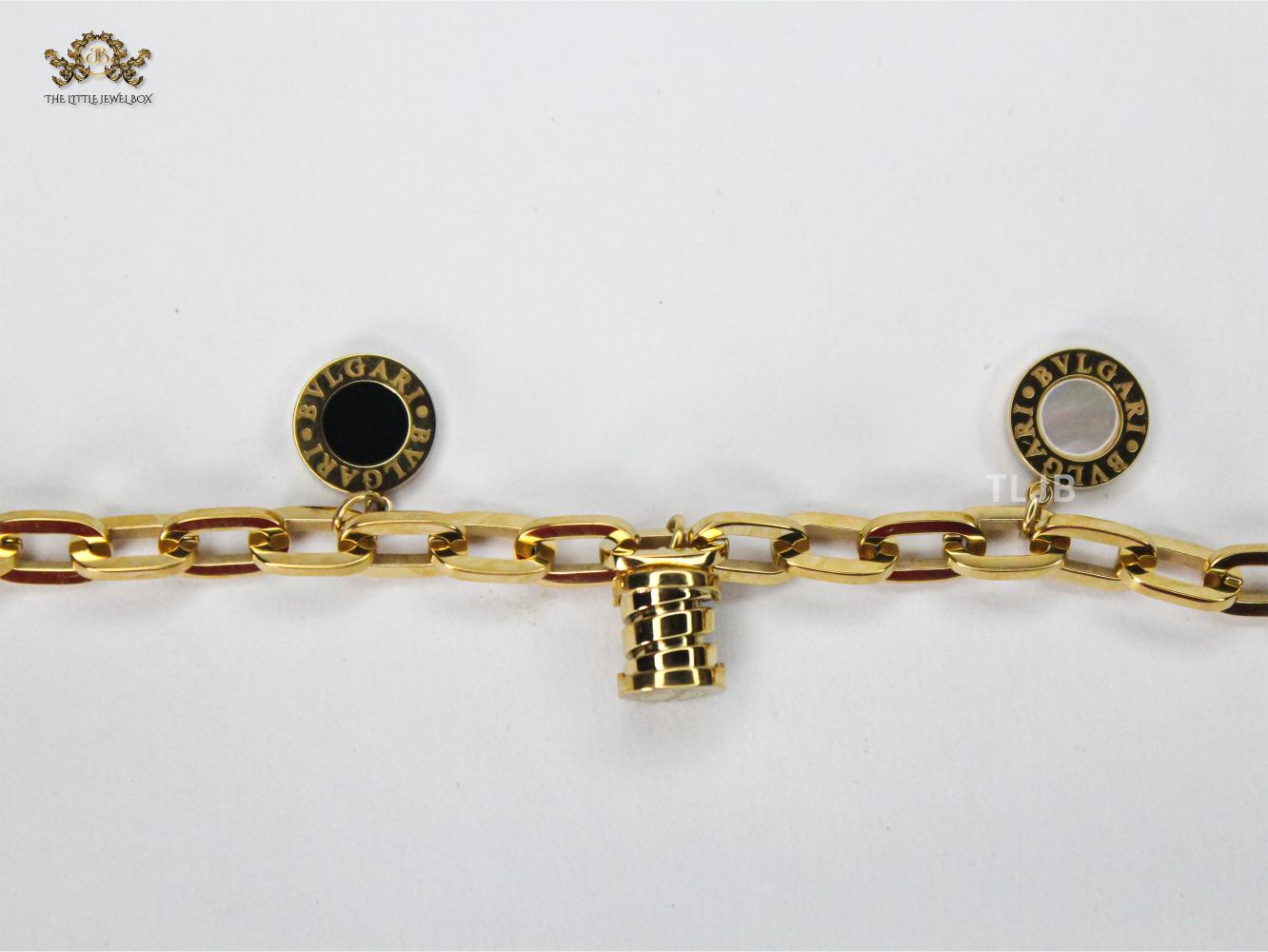 Alphabet Bvl charm bracelet