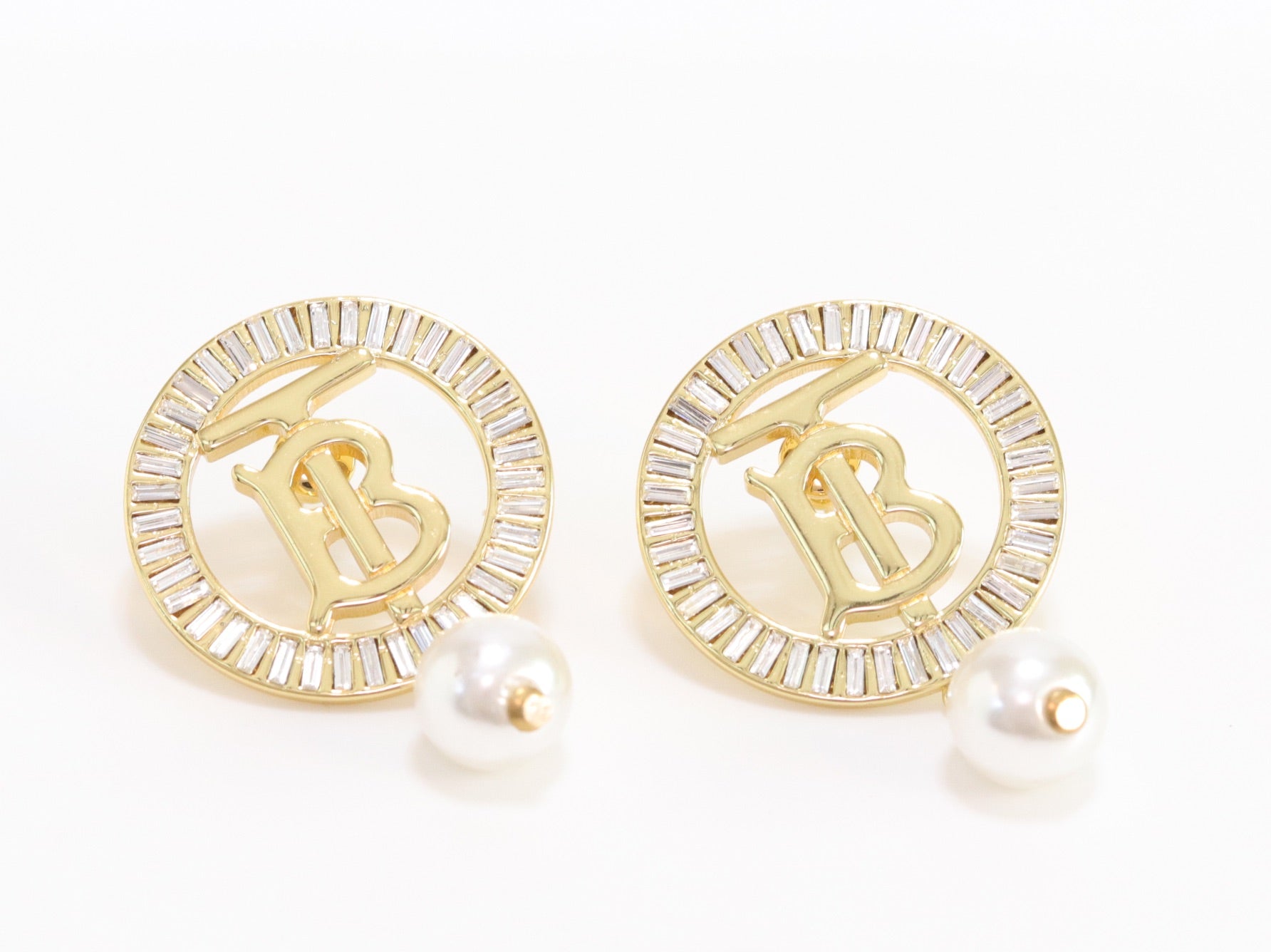 Alphabet B gold circle earrings with pearl and CZ