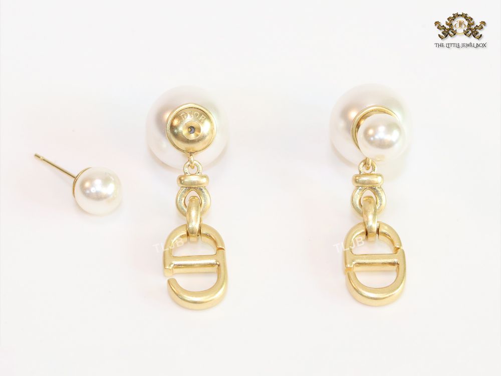 Alphabet CD bomber dangles