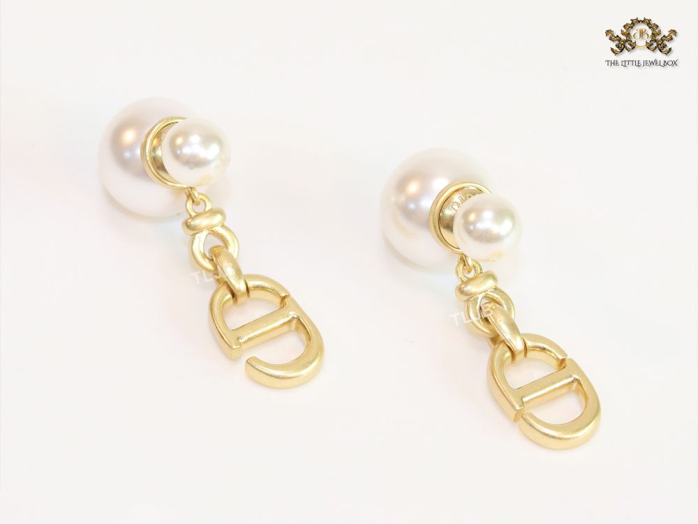 Alphabet CD bomber dangles