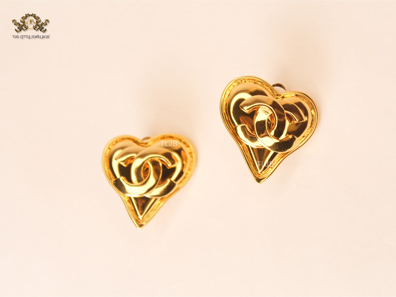 cross twin C stereo heart Clipon Stud earrings