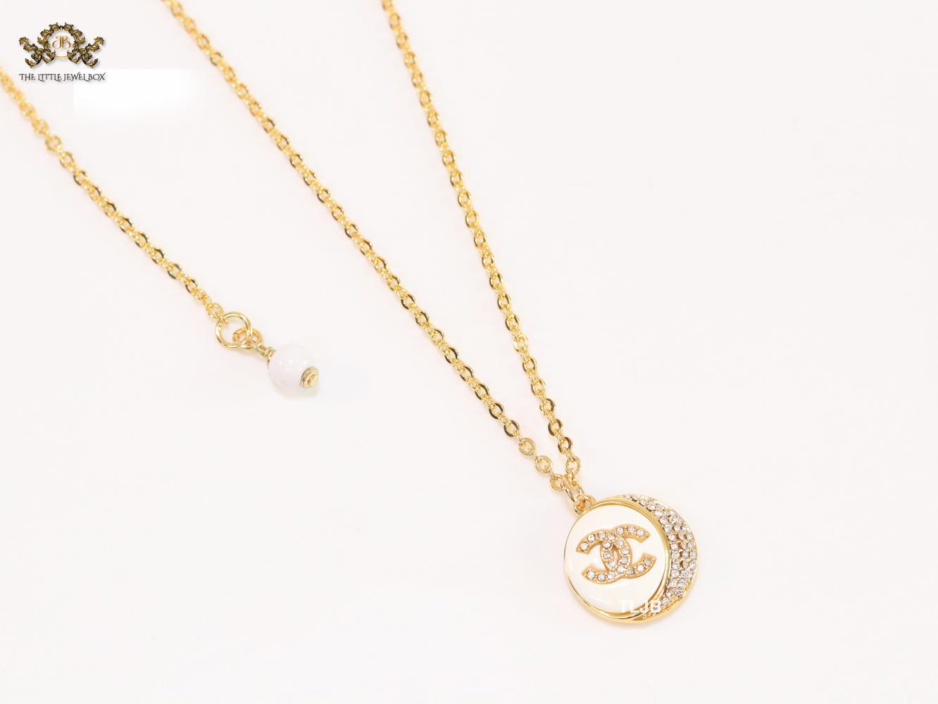 Double C cz and white enamel gold round chain