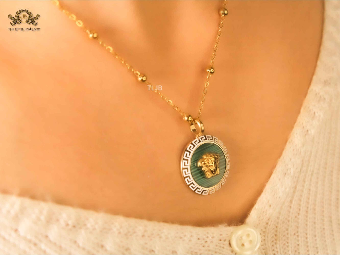 Medusa necklace Green Malachite