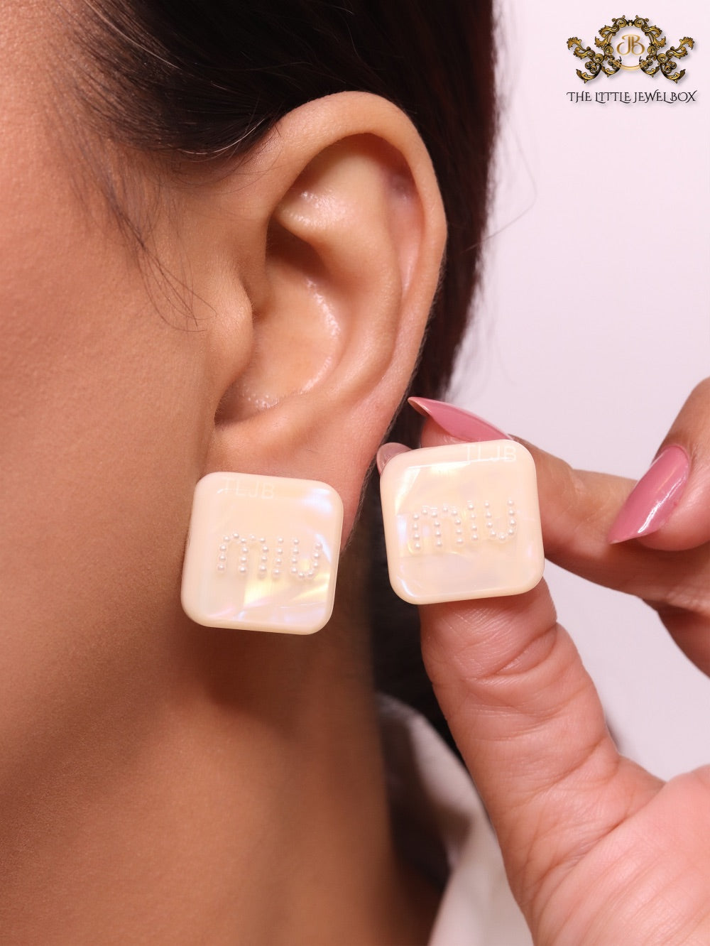 Peach enamel and pearl earrings