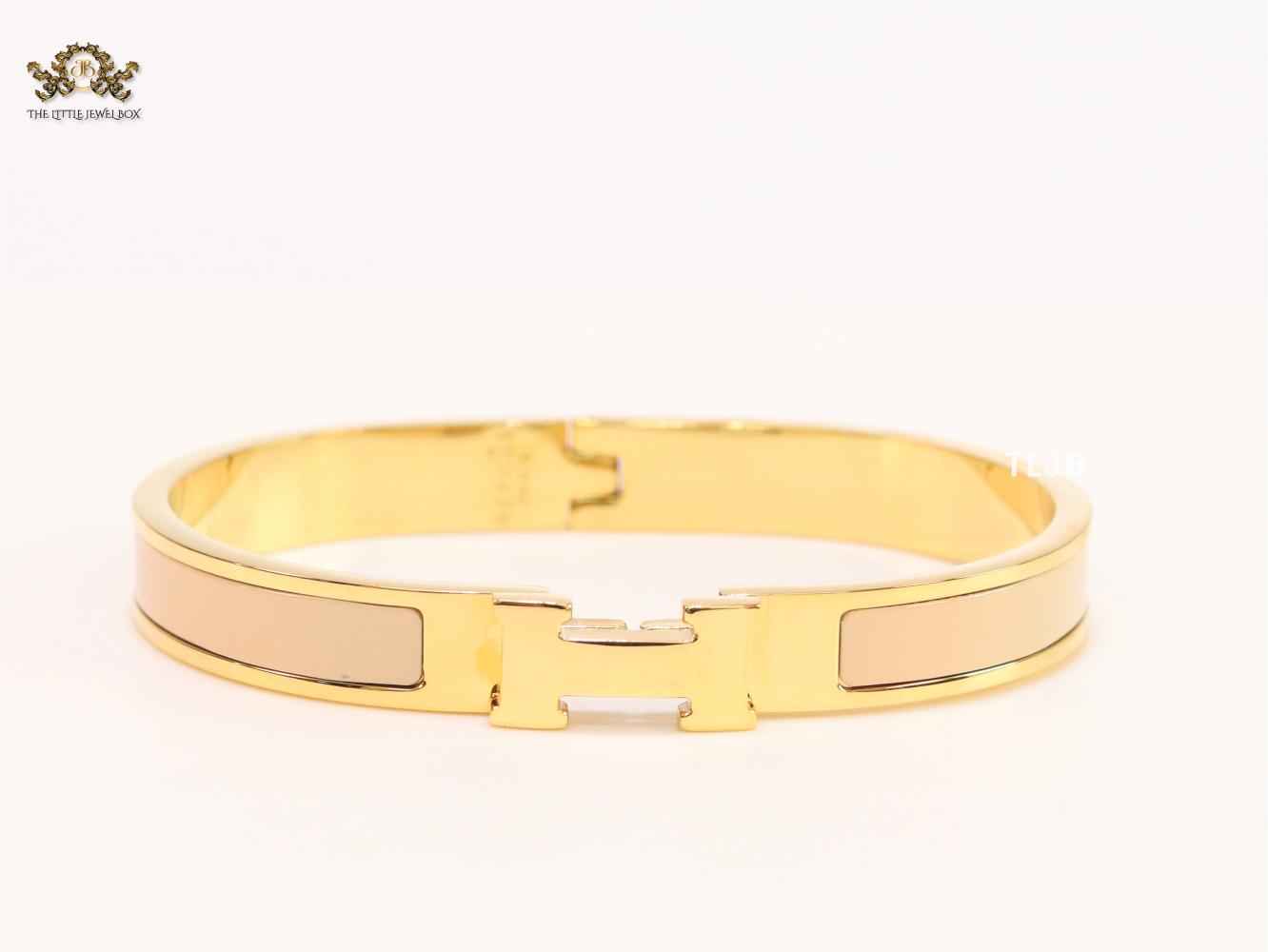 Alphabet H beige and matt gold bracelet