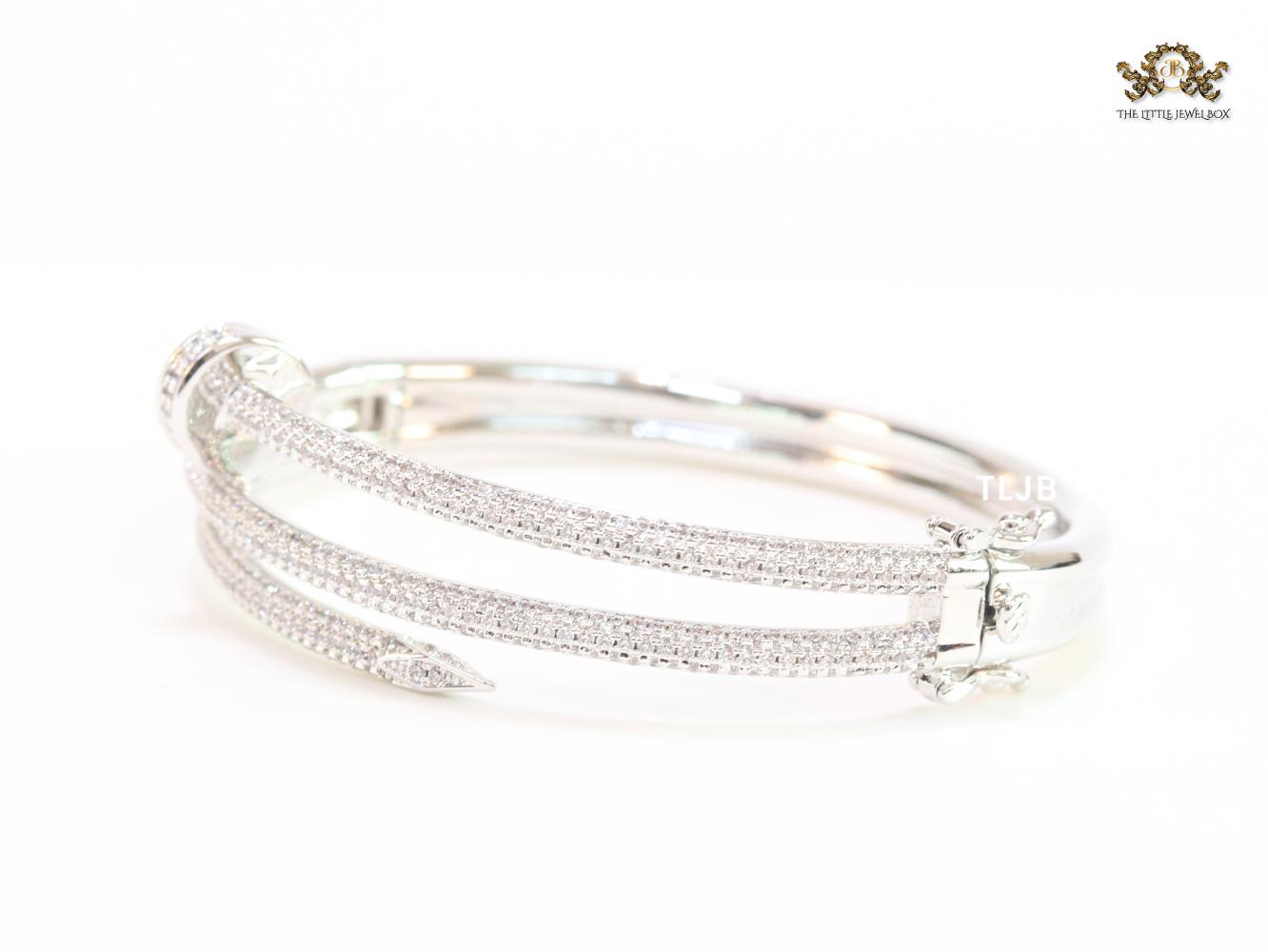 Silver & Cz nail openable bracelet