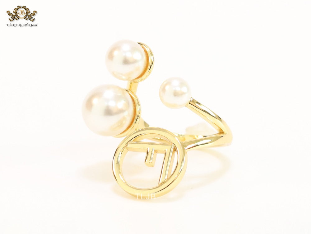 Alphabet F pearl open gold plated ring