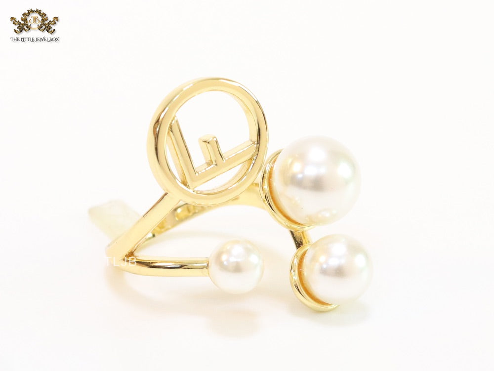Alphabet F pearl open gold plated ring