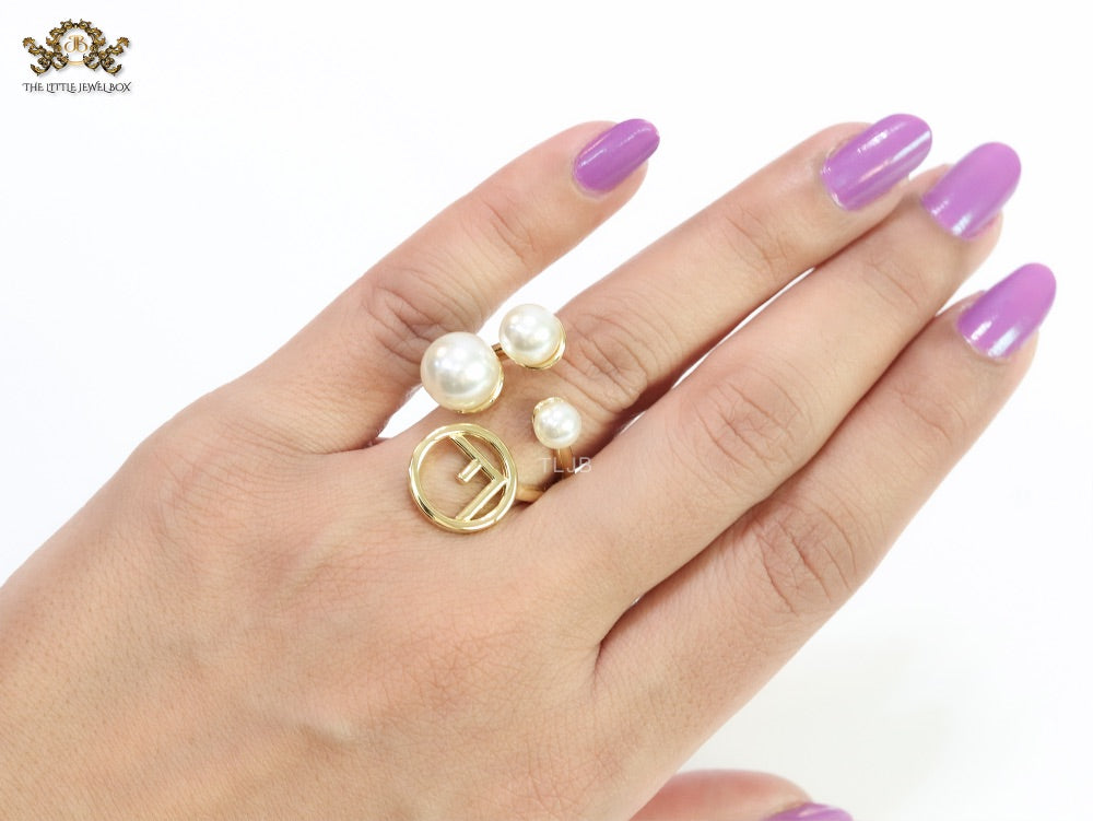Alphabet F pearl open gold plated ring