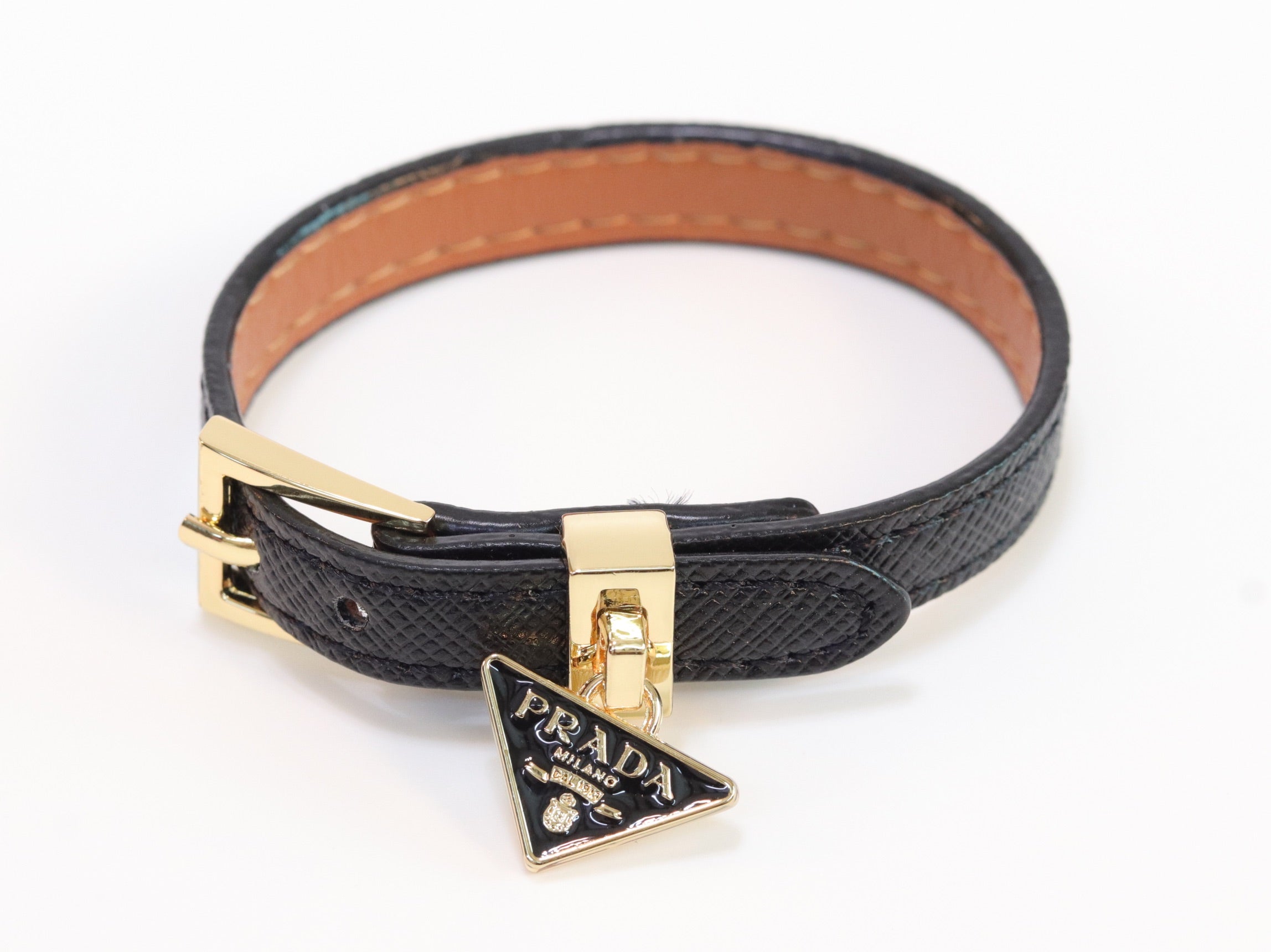 Black belted bracelet