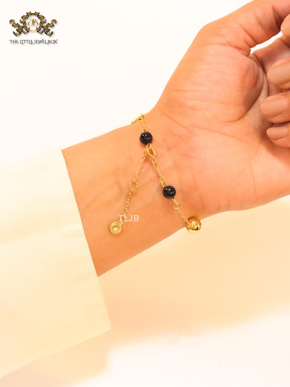 Alphabet T sleek bracelet