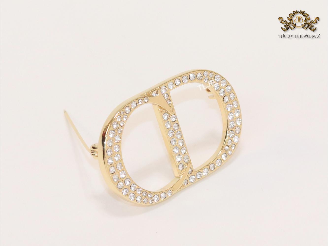 Alphabet CD gold brooch with CZ