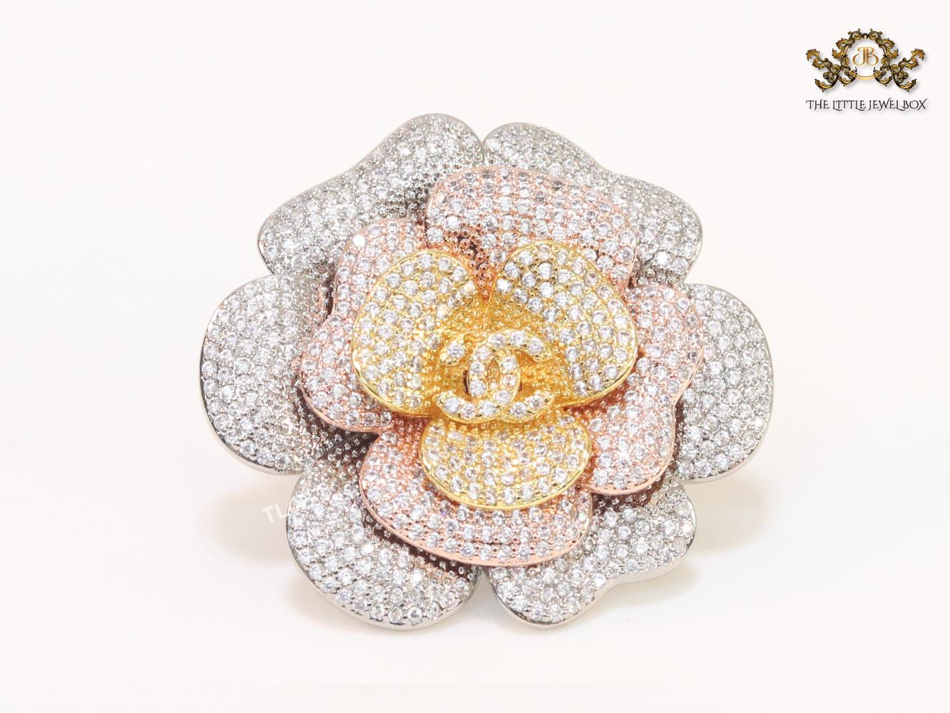 Double C platinum cz brooch with pink coloured details