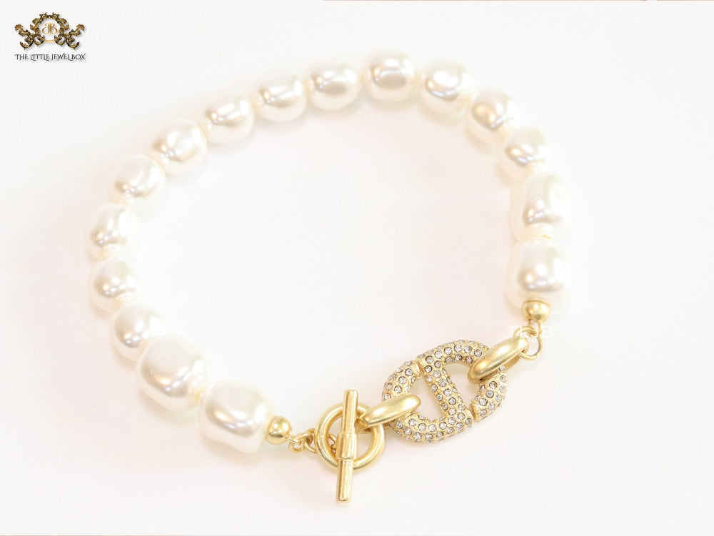Alphabet C&D openable gold CZ pearl link bracelet