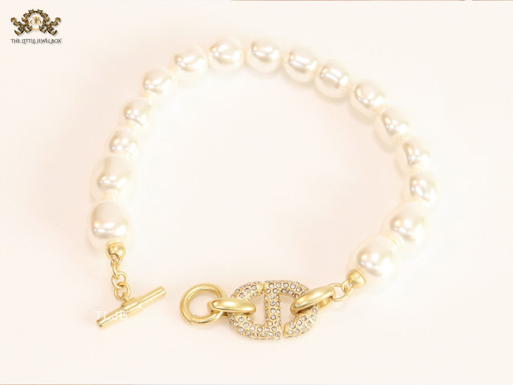 Alphabet C&D openable gold CZ pearl link bracelet