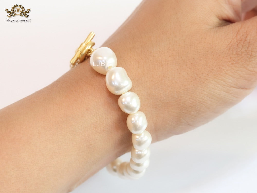 Alphabet C&D openable gold CZ pearl link bracelet
