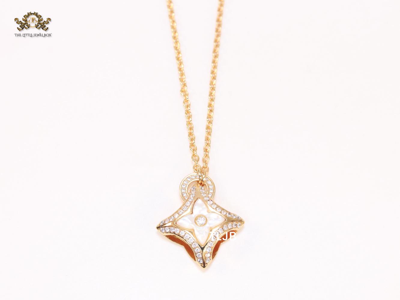 White clover sleek chain