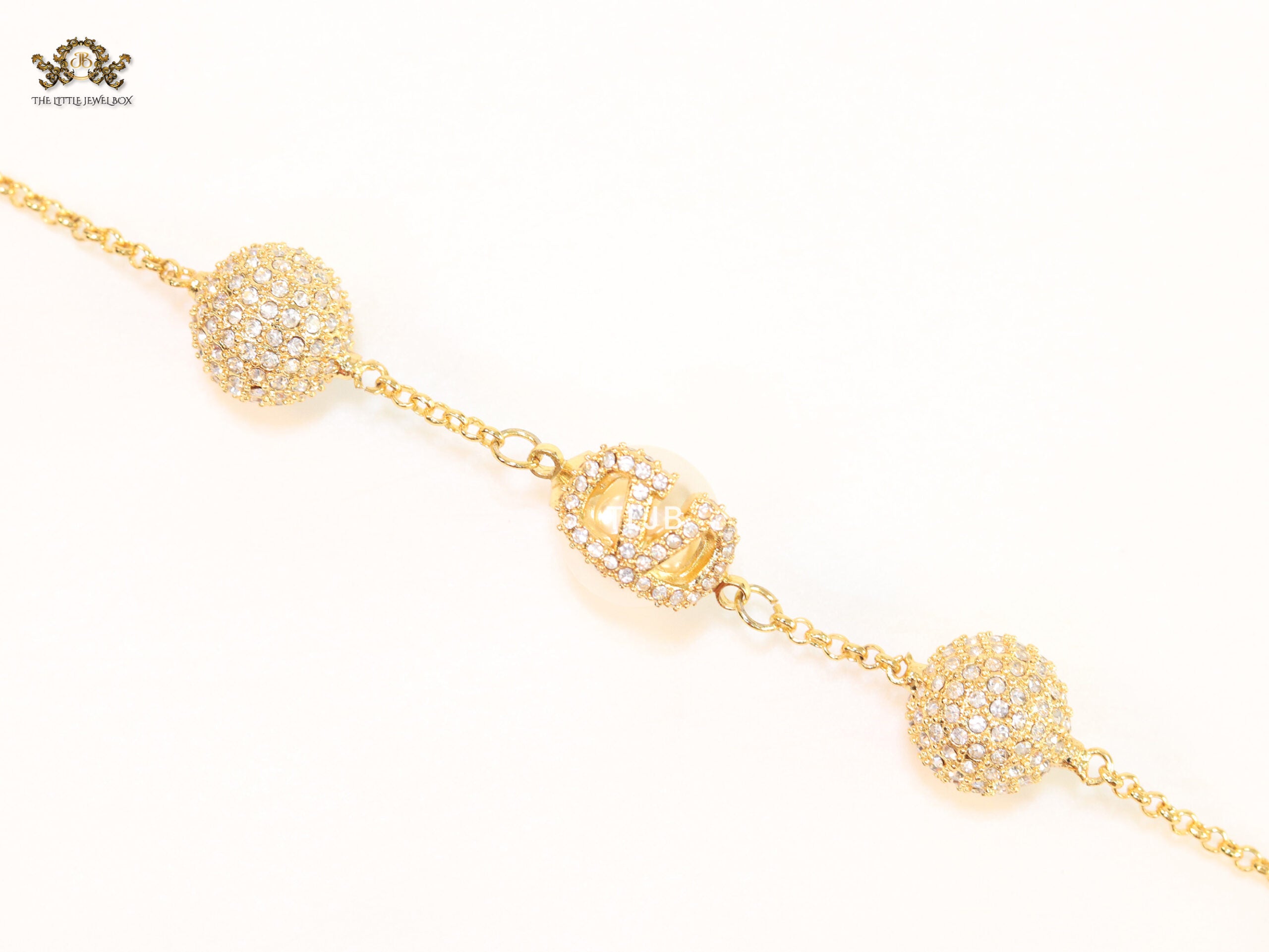 Alphabet V cz ball bracelet