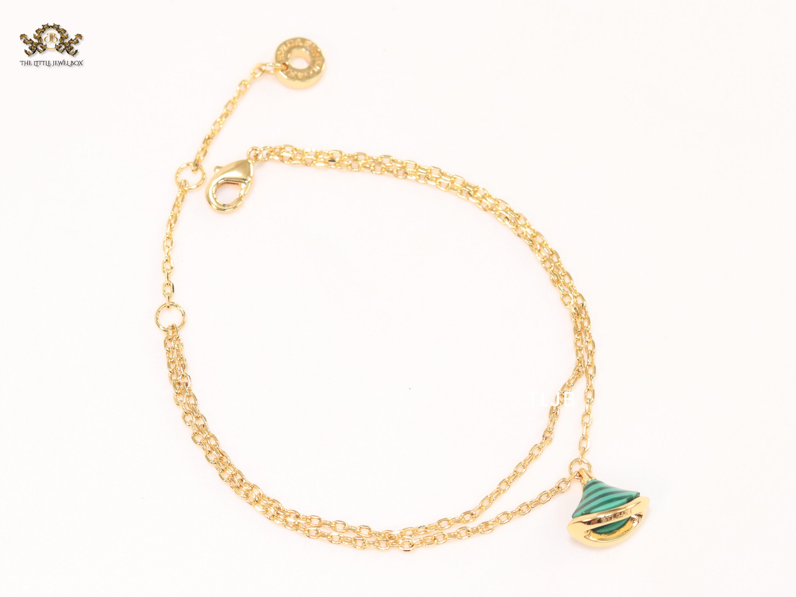 Alphabet B  sleek chain bracelet green