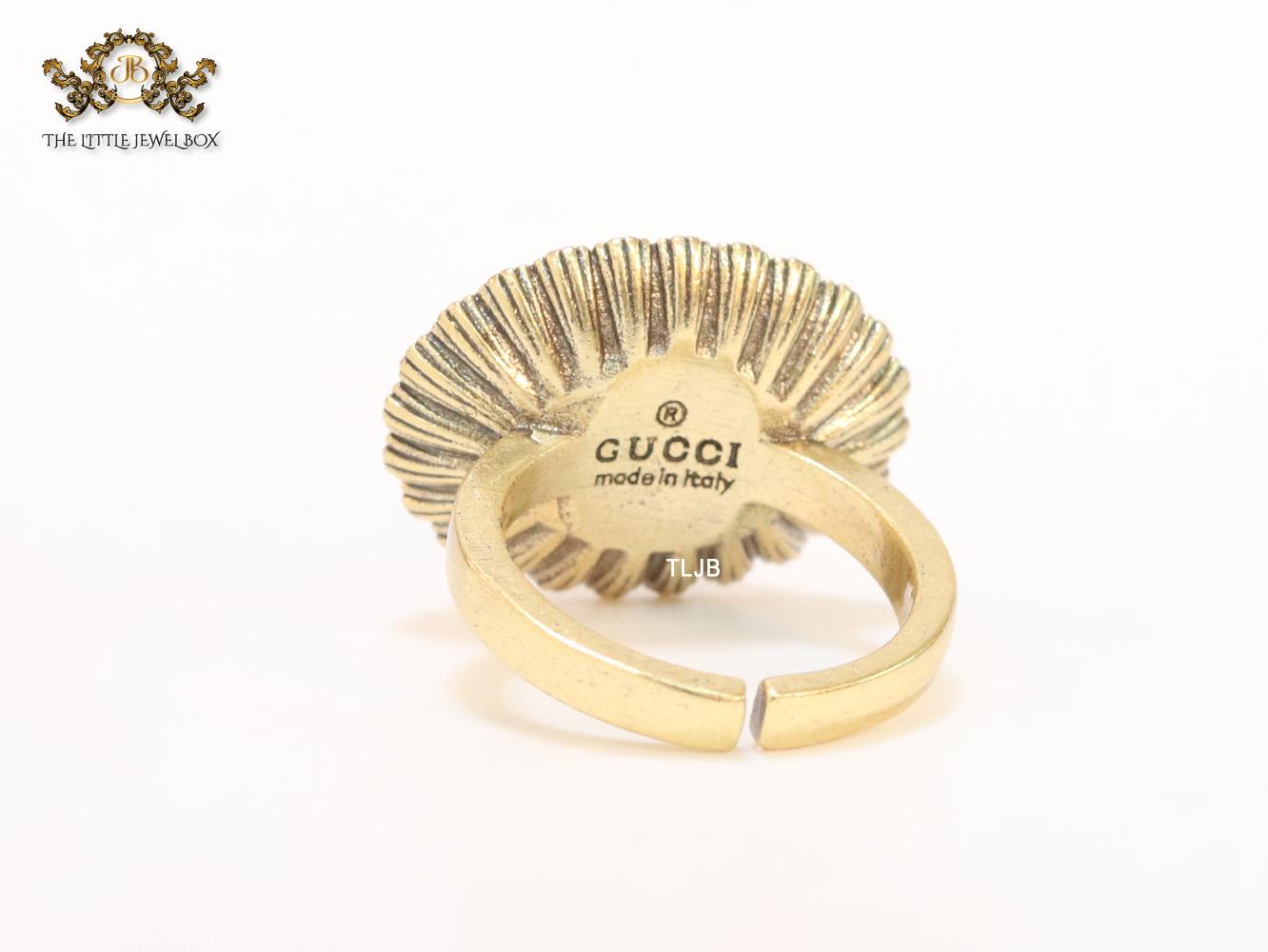 Vintage white double G ring