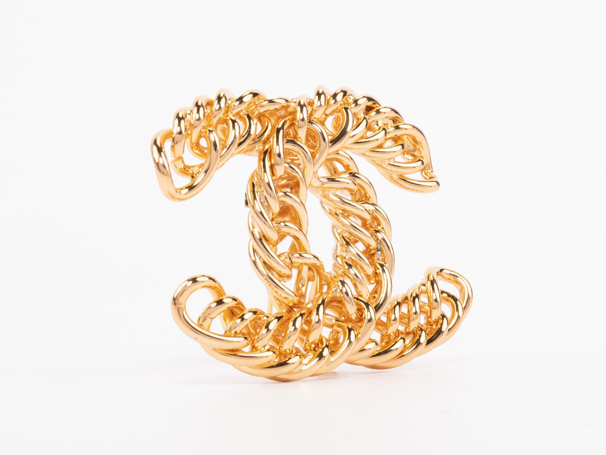 Gold Double C chain brooch