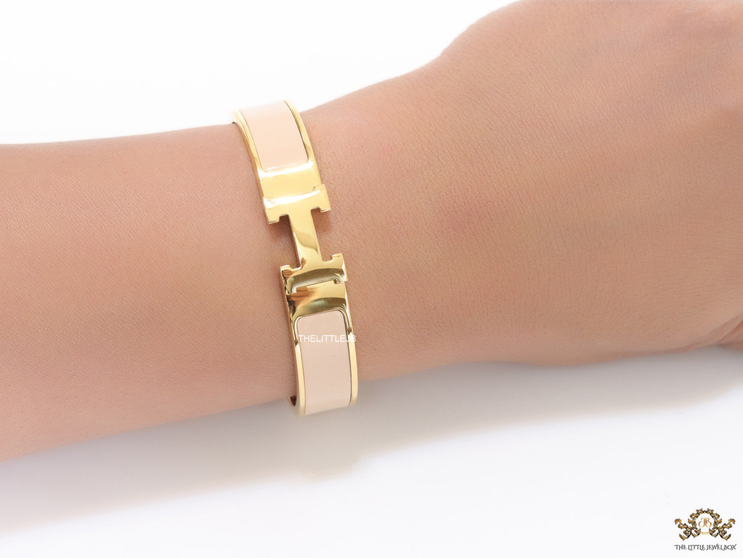 Alphabet H Beige 12 mm bracelet in gold