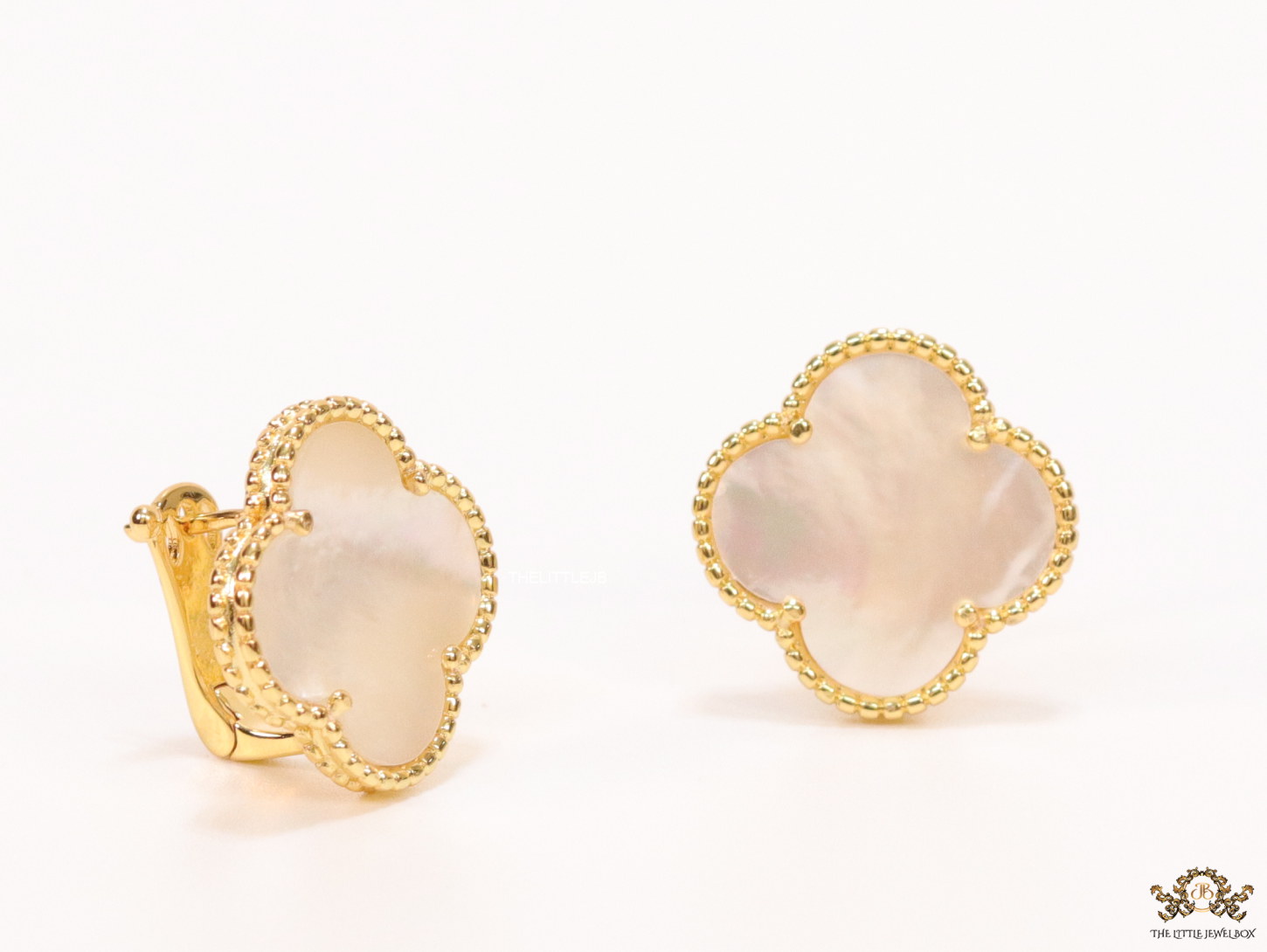MOP clover stud earrings in gold plating