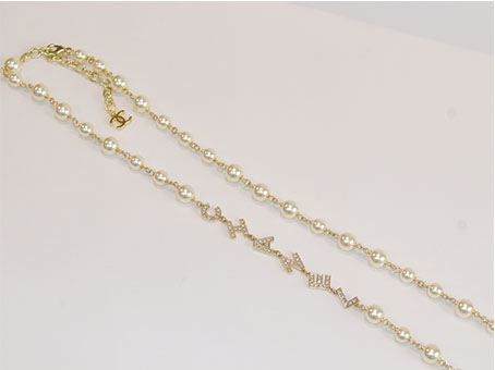 Alphabet double C pearl long chain