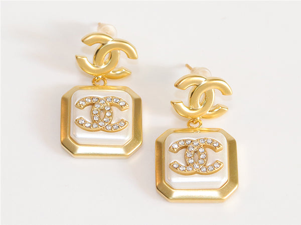 Double C square enamel drops