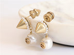 Small pearl drops with double G alphabets