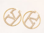 Alphabet V cz hoops