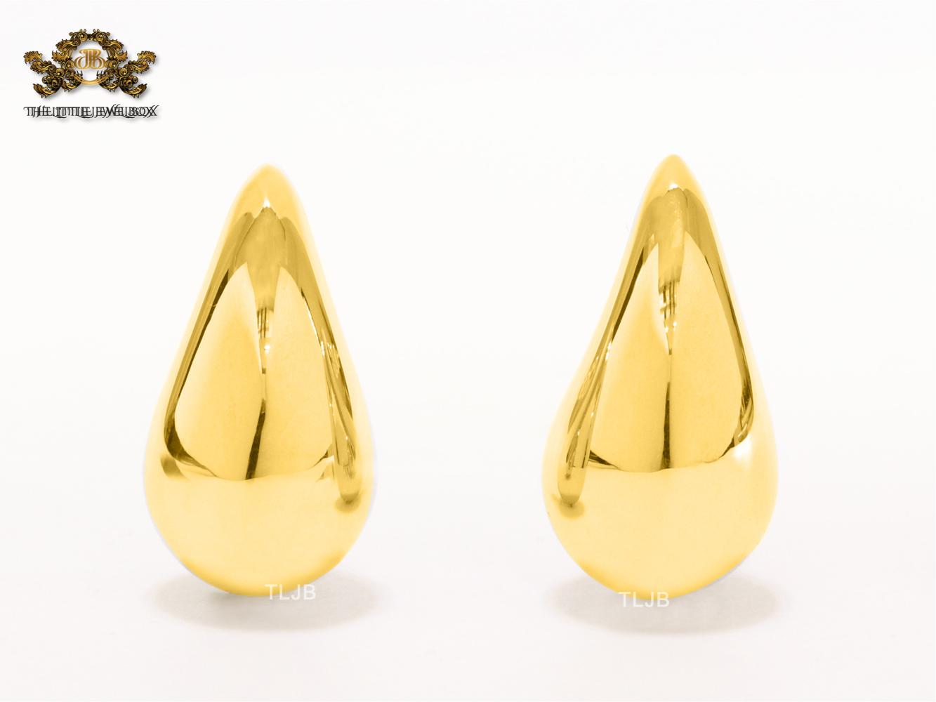 Teardrop gold studs - Medium 30mm
