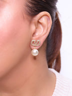 Alphabet V Gold cz with pearl drops