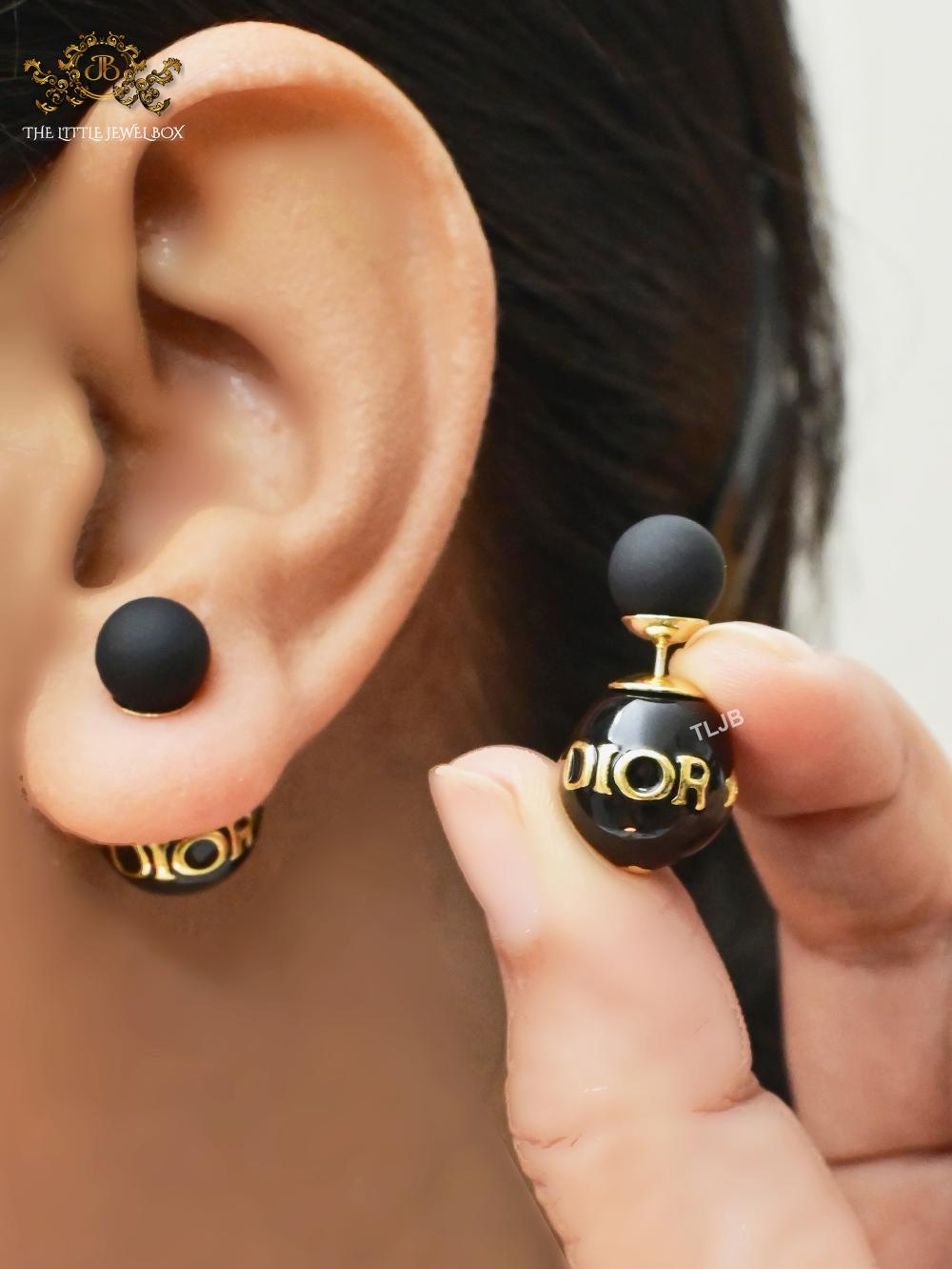 Alphabet CD matt black bomber studs