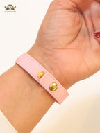 Alphabet L pink leather bracelet